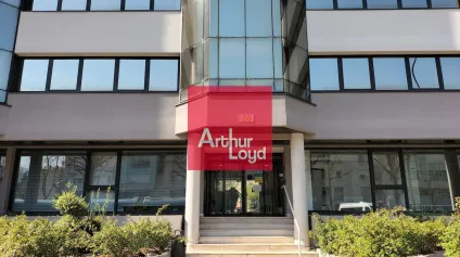Bureaux à louer 710 m² à Grenoble avec parking et ascenseurs - Offre immobilière - Arthur Loyd