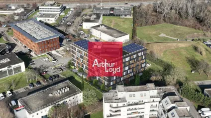 Bureaux à louer à Échirolles dans parc sécurisé avec stationnement - Offre immobilière - Arthur Loyd
