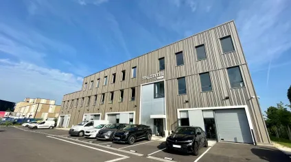 Bureaux à louer à LE PETIT QUEVILLY 76140 - Offre immobilière - Arthur Loyd