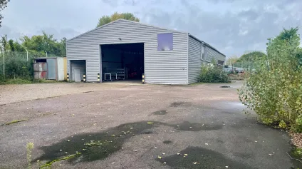 Locaux d'activité à louer à GAILLON 27600 - Offre immobilière - Arthur Loyd