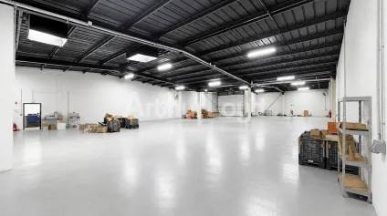 Entrepôt à LOUER à Trith Saint Leger - Offre immobilière - Arthur Loyd