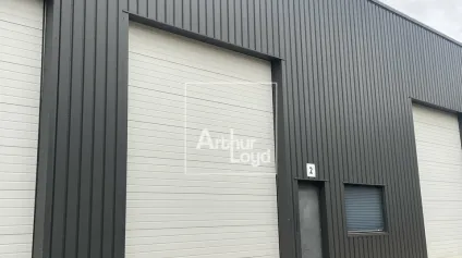Locaux à usage d'activités ou atelier - Offre immobilière - Arthur Loyd