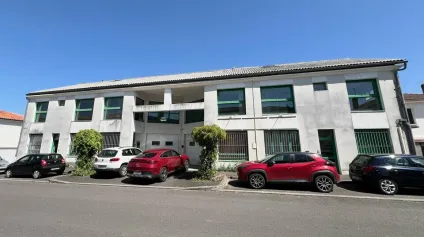 Bâtiment bureaux polyvalent avec garage à ANGOULEME - Offre immobilière - Arthur Loyd