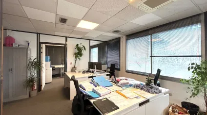 Immeuble de bureaux indépendant à vendre - 830 m² - Mérignac Proximité rocade & aéroport - Offre immobilière - Arthur Loyd