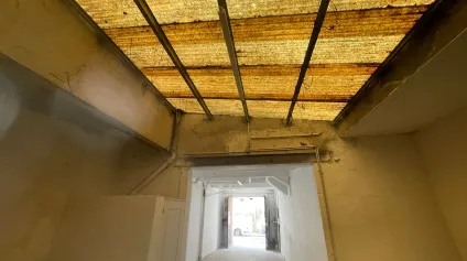 Local d'activité 90 m² à louer ou à vendre - Béziers secteur dynamique proche axes majeurs et commerces - Offre immobilière - Arthur Loyd