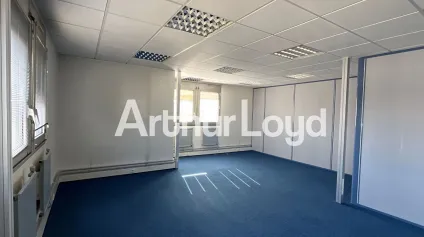 <br />Plateau de bureaux - PERICENTRE IV<br /> - Offre immobilière - Arthur Loyd
