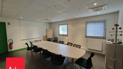 Bureau à louer à GELLAINVILLE 28630 - Offre immobilière - Arthur Loyd