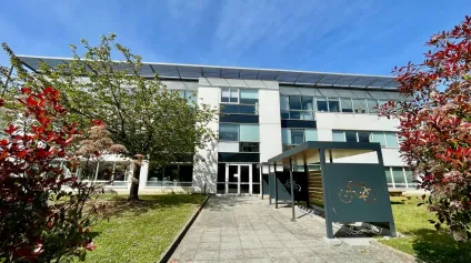 Bureaux à louer à MONT SAINT AIGNAN 76130 - Offre immobilière - Arthur Loyd