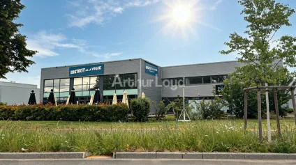 LOCAL COMMERCIAL à VENDRE de 12 m² - Offre immobilière - Arthur Loyd
