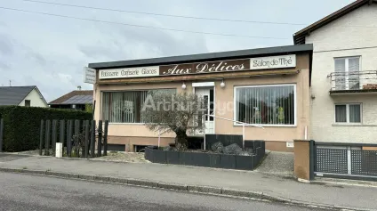 LOCAL COMMERCIAL à LOUER de 140 m² - Offre immobilière - Arthur Loyd
