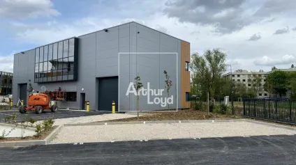 GRIGNY LOCAL NEUF A LOUER - Offre immobilière - Arthur Loyd