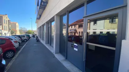 Local commercial / bureaux à louer - Saint Barnabé - 13012 Marseille - Offre immobilière - Arthur Loyd