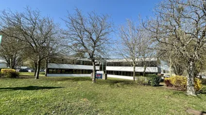 BUREAUX à LOUER de 347.89 m² - Offre immobilière - Arthur Loyd