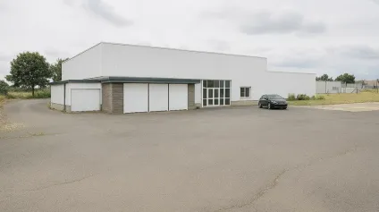 Local commercial Niort 512 m2 - Offre immobilière - Arthur Loyd