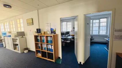 A VENDRE / A LOUER - PLATEAUX DE BUREAUX 155 M² - HYPER CENTRE BREST - Offre immobilière - Arthur Loyd