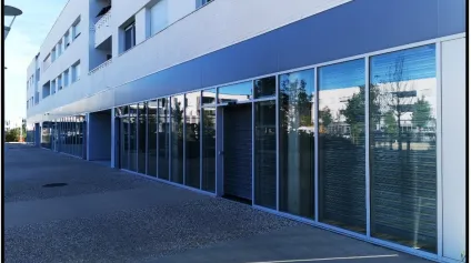 Local commercial de 97 m² à louer à Villenave d'Ornon - Proximité rocade sortie 20 - Offre immobilière - Arthur Loyd