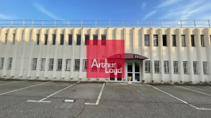 Local d'activité à vendre à Saint Martin d'Hères 408 m² dans parc fermé - Offre immobilière - Arthur Loyd