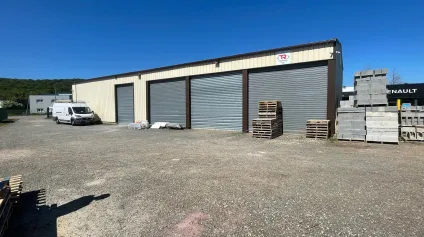 Locaux d'activité à louer à ALIZAY 27460 - Offre immobilière - Arthur Loyd