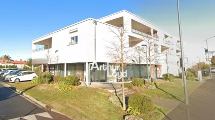 LOCATION BUREAUX/LOCAL PROFESSIONNEL DE 55 m² EN ANGLE ET REZ-DE-CHAUSSÉE - SECTEUR SUD TOULOUSAIN - Offre immobilière - Arthur Loyd