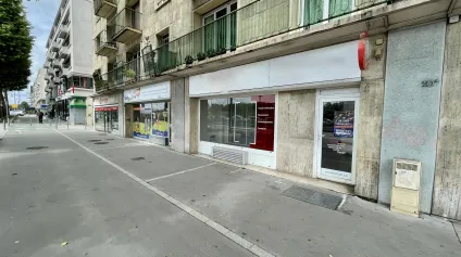 Locaux commerciaux à louer à ROUEN 76000 - Offre immobilière - Arthur Loyd