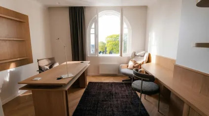 A LOUER 3 BUREAUX ENTRE 17 ET 15m² A LARMOR PLAGE - Offre immobilière - Arthur Loyd