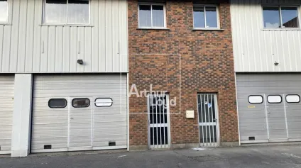 A LOUER LOCAUX TPE - LISSES - Offre immobilière - Arthur Loyd