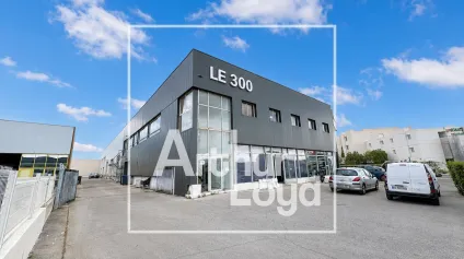 Bureaux à louer à Mauguio dans immeuble indépendant avec parking - Offre immobilière - Arthur Loyd