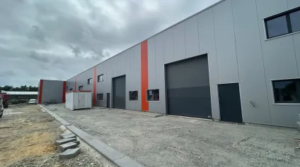 A Paulx, parc d'activité et bureaux à vendre ou à louer - Offre immobilière - Arthur Loyd