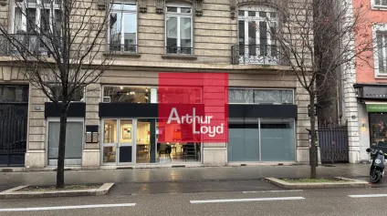 Local commercial à vendre - Secteur prisé Grenoble - Offre immobilière - Arthur Loyd