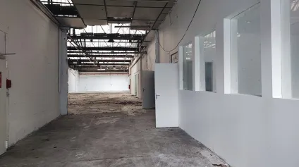 <br />A VENDRE - LIMOGES EST - Route du Palais Sur Vienne - Grand local d'activité ou entrepôt<br /> - Offre immobilière - Arthur Loyd