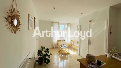 <br />Bureaux à louer - Secteur ST JEAN- HYPER CENTRE DE CAEN<br /> - Offre immobilière - Arthur Loyd