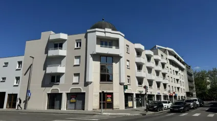 A VENDRE - LOCAL COMMERCIAL - QUARTIER REPUBLIQUE - Offre immobilière - Arthur Loyd