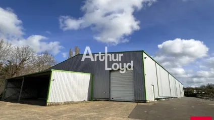 AU NORD DE RENNES - ENTREPOT A LOUER - 1630m² - Offre immobilière - Arthur Loyd