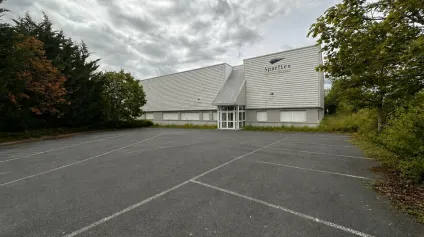 Bâtiment d'activité d'environ 1000 m2 dont 250 m2 de bureaux - REIMS FARMAN - Offre immobilière - Arthur Loyd