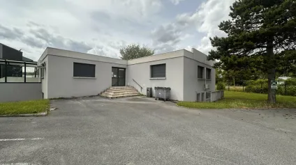 Bureaux d'environ 400 m2 dont 160 m2 semi-enterré - REIMS FARMAN - Offre immobilière - Arthur Loyd