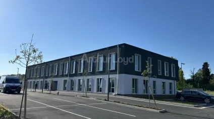 BUREAUX à VENDRE de 107.52 m² - Offre immobilière - Arthur Loyd