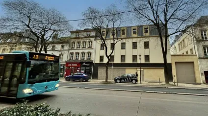 BUREAUX à LOUER de 158 m² - Offre immobilière - Arthur Loyd