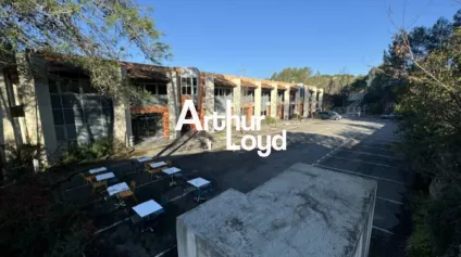 Locaux mixtes à la location 2 352 m² et 79 stationnement - Sophia Antipolis - Offre immobilière - Arthur Loyd
