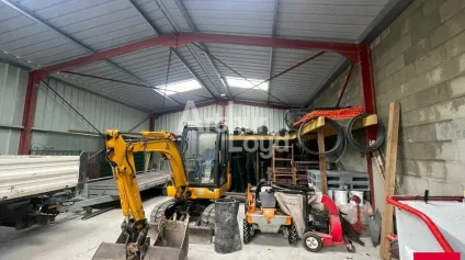 HERBAULT - VENTE 2 LOCAUX D'ACTIVITÉ DE 152 M² CHACUN - ZONE ARTISANALE - Offre immobilière - Arthur Loyd