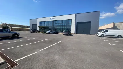 1440m² Locaux d'activités + bureaux à louer dans bâtiment indépendant à Miramas - Offre immobilière - Arthur Loyd