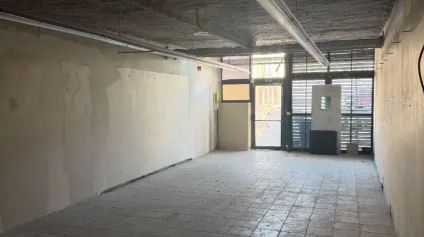 <br />Local commercial Limoges 58,85 m² - A VENDRE - Axe Principal<br /> - Offre immobilière - Arthur Loyd