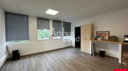 VINEUIL - LOCATION BUREAUX DE 310 M² - EXCELLENT ÉTAT - Offre immobilière - Arthur Loyd