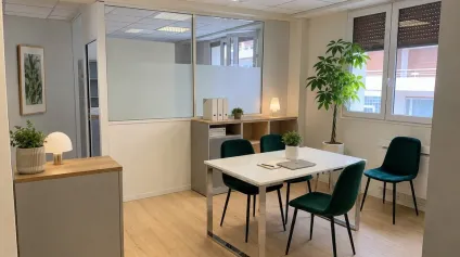 Bureau 97 m² Annecy Centre Ville local vélos - Offre immobilière - Arthur Loyd