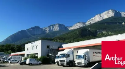 Zone de Fret recherchée 70m2 de bureaux fonctionnels, accès facile, forte visibilité. - Offre immobilière - Arthur Loyd