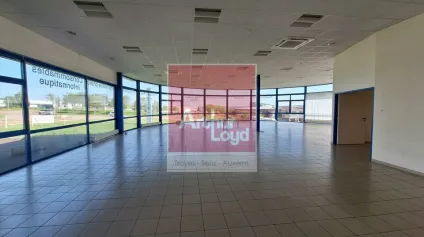 Local commercial de 1 350 m²  Rare sur Auxerre ! - Offre immobilière - Arthur Loyd
