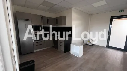 <br />Plateau bureaux - Parc Athéna - Saint Contest<br /> - Offre immobilière - Arthur Loyd