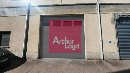 LOCAL D'ACTIVITE A LOUER 220M² CLERMONT FERRAND - Offre immobilière - Arthur Loyd