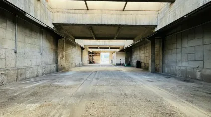 A LOUER LOCAUX D'ACTIVITÉ DE 200m2 ZONE INDUSTRIELLE ET PORTUAIRE DU HAVRE - Offre immobilière - Arthur Loyd