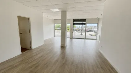 Locaux commerciaux à louer à ROUEN 76000 - Offre immobilière - Arthur Loyd