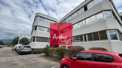 Bureaux à louer 117 m² - Saint-Martin d'Hères - Offre immobilière - Arthur Loyd